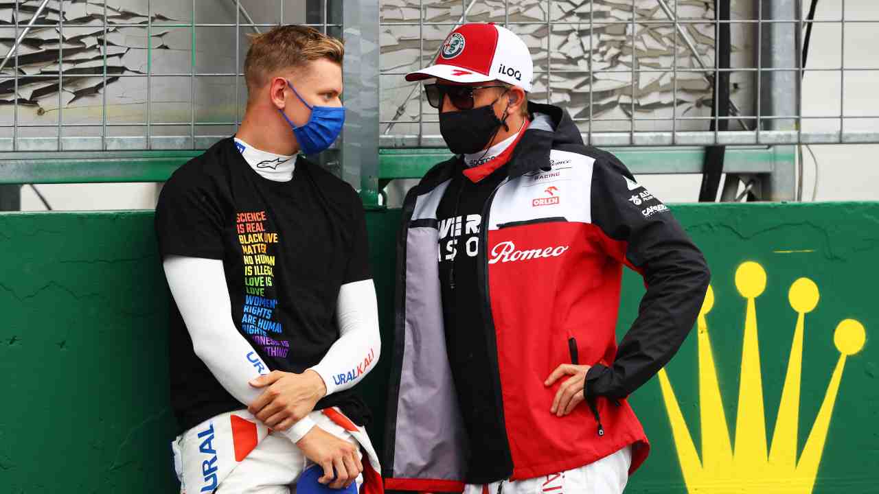 Mick Schumacher e Raikkonen