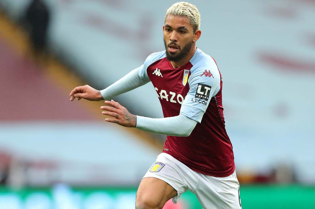 Juventus, Douglas Luiz apre la rivoluzione in mediana