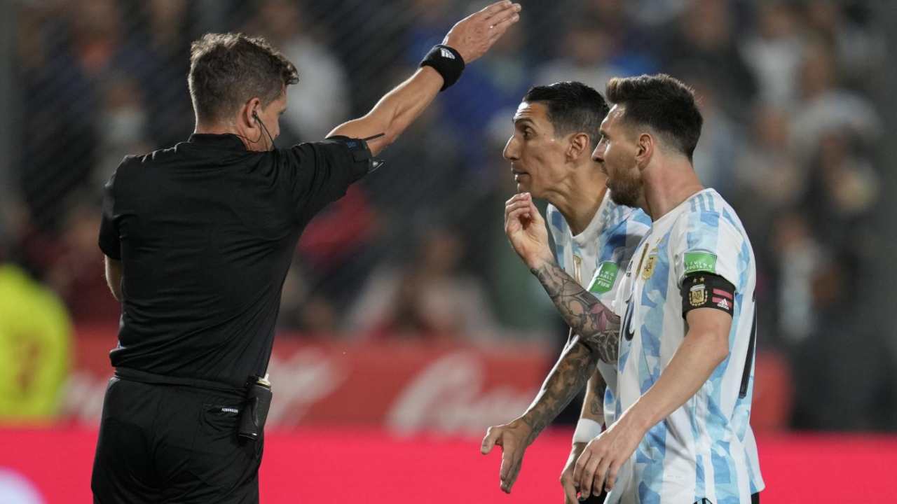 Arbitro Argentina-Brasile