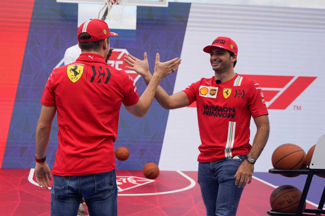 Ferrari Sainz e Leclerc