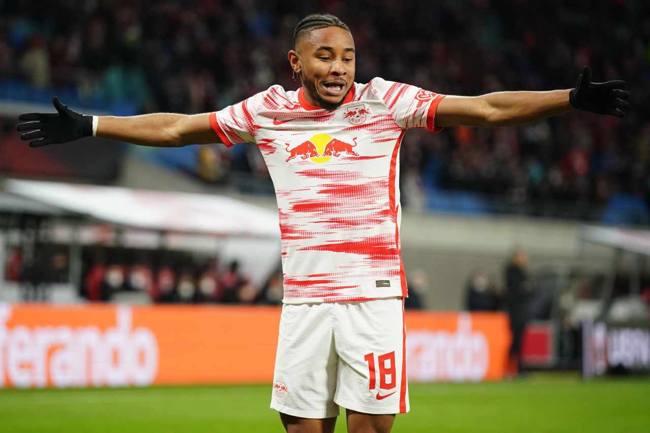 Milan, Nkunku: “Mi ispiro a Kakà. Mi piace giocare trequartista”