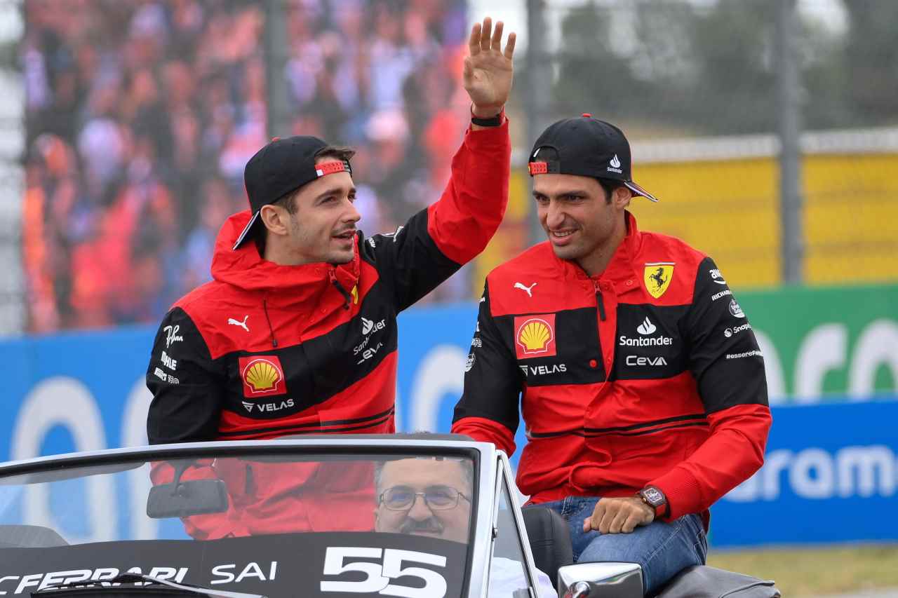 Sainz e Leclerc