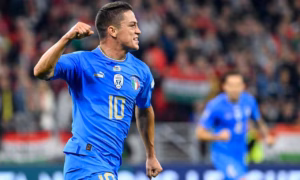 Giacomo Raspadori con la maglia della Nazionale [Credit: ANSA]