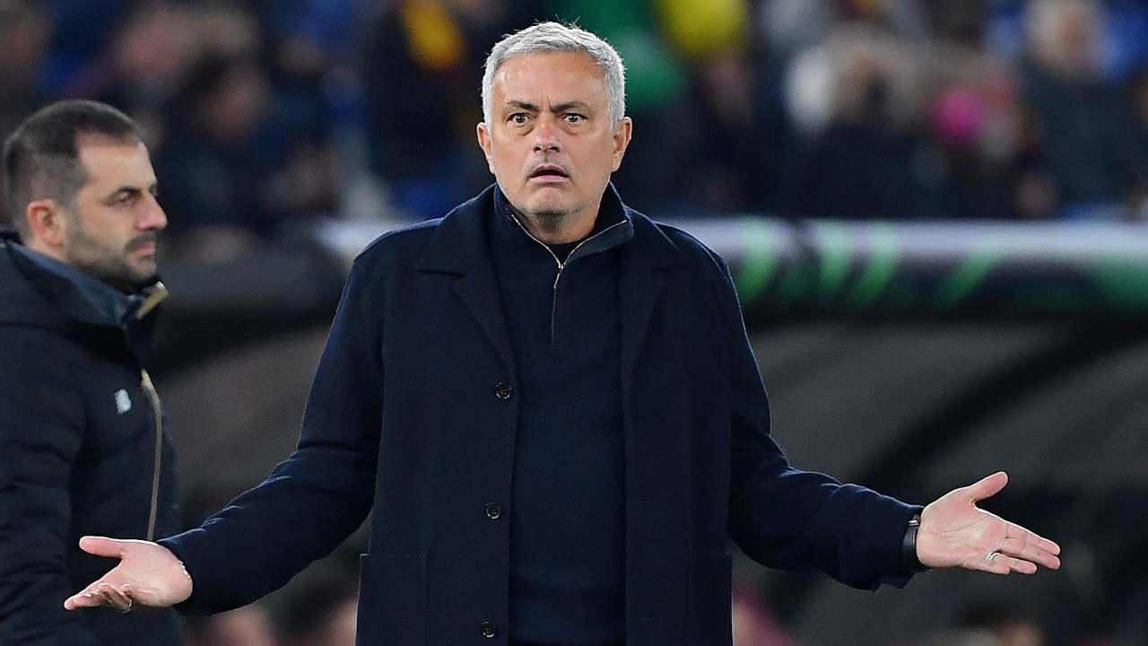 José Mourinho, allenatore della Roma (credit: Ansa) - Sportitalia 05/09/2022