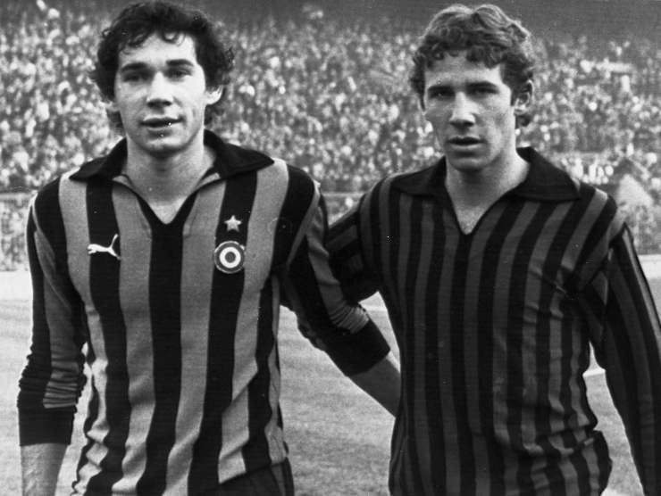 I fratelli Baresi in una foto d'epoca di un derby di Milano [Credit: ANSA] - Sportitalia