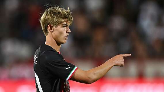 De Ketelaere stop: non sarà più sulla trequarti del Milan