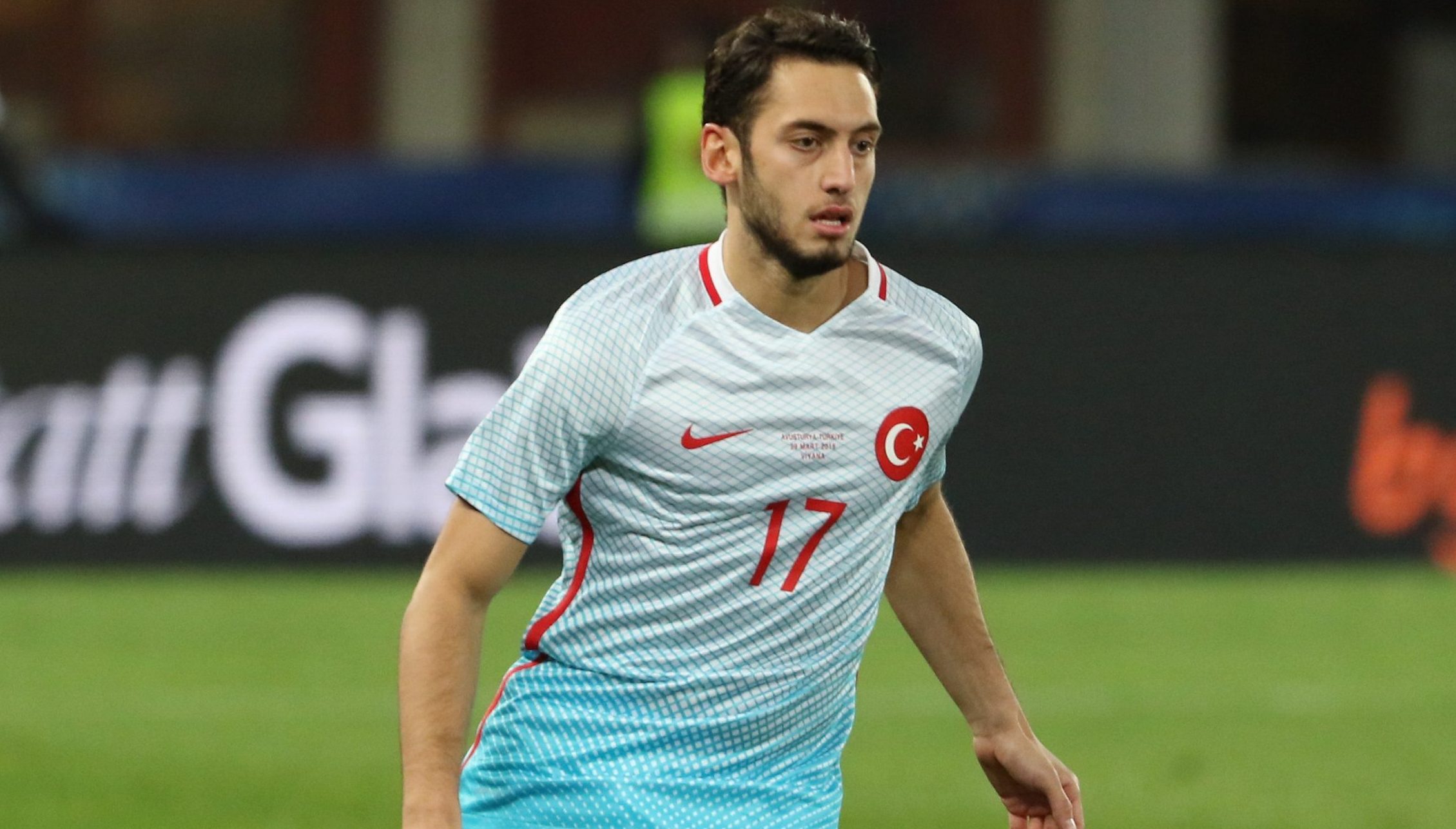 Tegola sull’Inter, Calhanoglu rischia di saltare il Milan