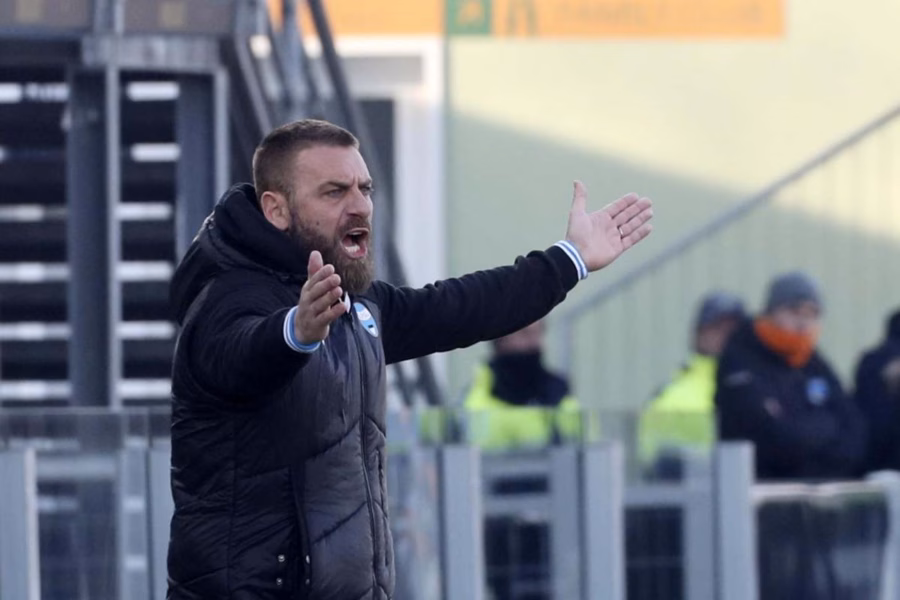 De Rossi out