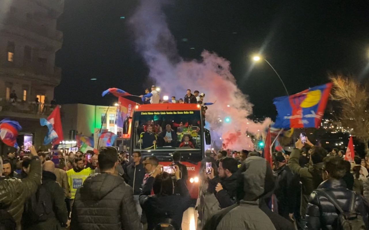 Promozioni anticipate, grande festa per Catanzaro e Catania