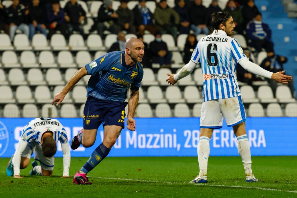 Serie B, il Frosinone riparte. Lotta per il secondo posto