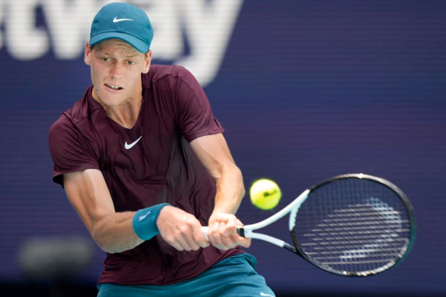 Sinner nel corso del torneo di Miami