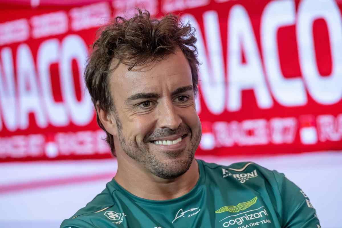 Alonso dice addio alla Ferrari: il pilota mette in vendita la sua supercar da sogno