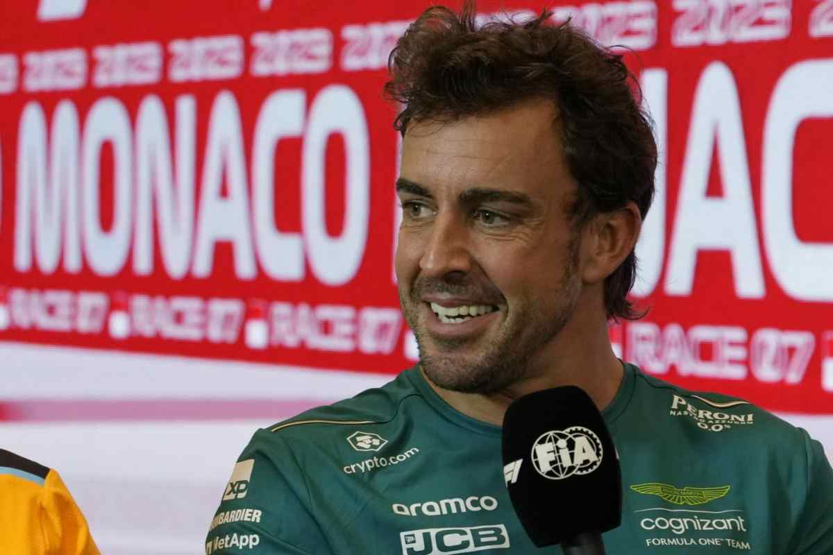 Fernando Alonso non lascia, raddoppia: l'annuncio lascia i tifosi senza parole