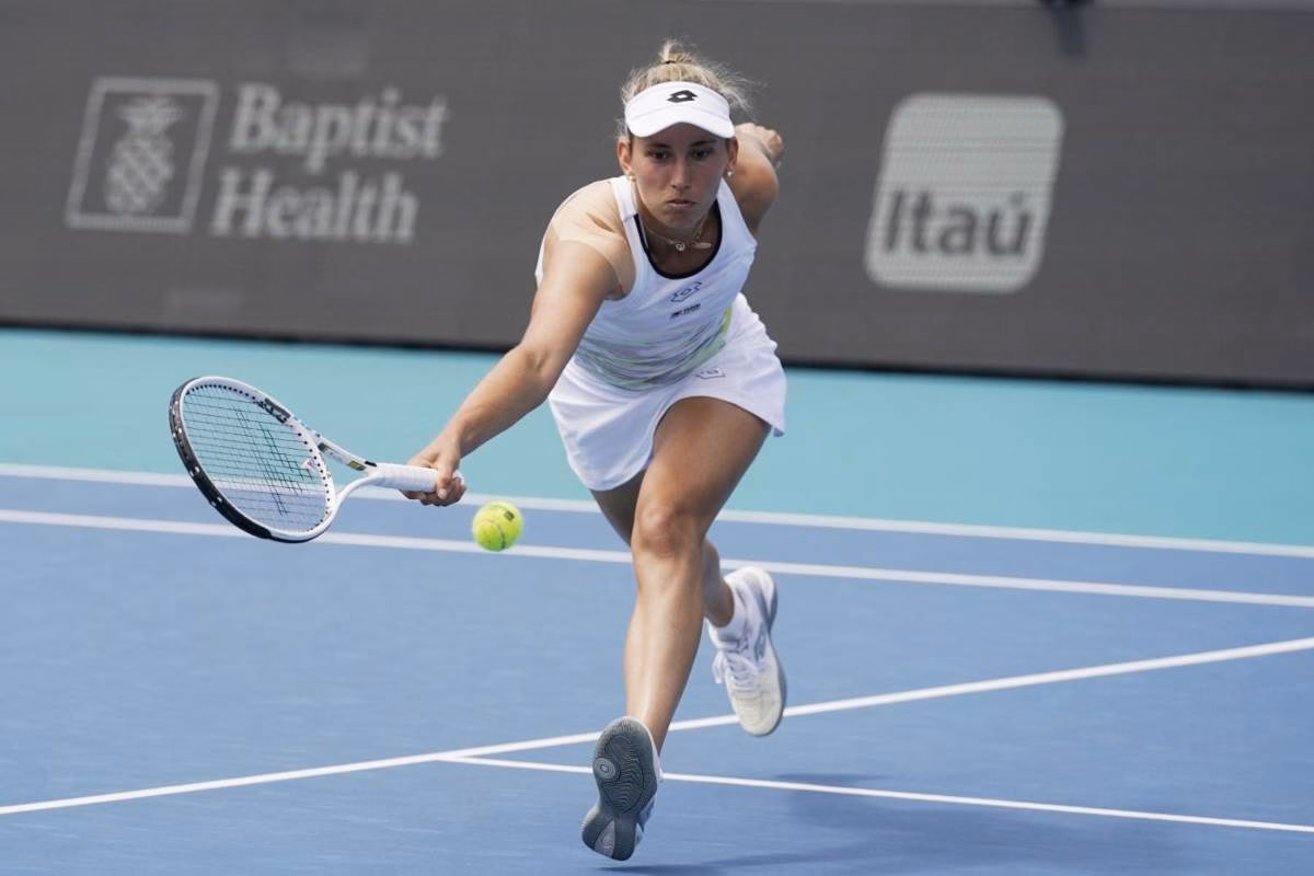 Foto spettacola: l'incanto della città. Il fisico della Zabiianko