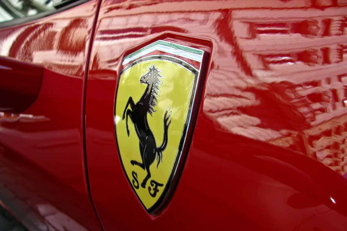 Scomparso Bizzarrini, leggenda della Ferrari: la sua storia