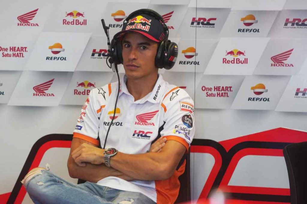 MotoGP, Marc Marquez lascerà la Honda? L'annuncio di Melandri 