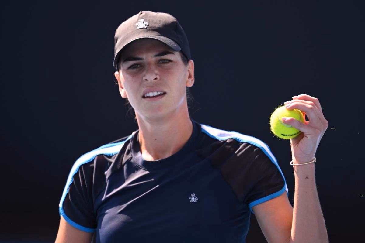 Ajla Tomljanovic, rientro in gran stile: col nuovo completo è una favola