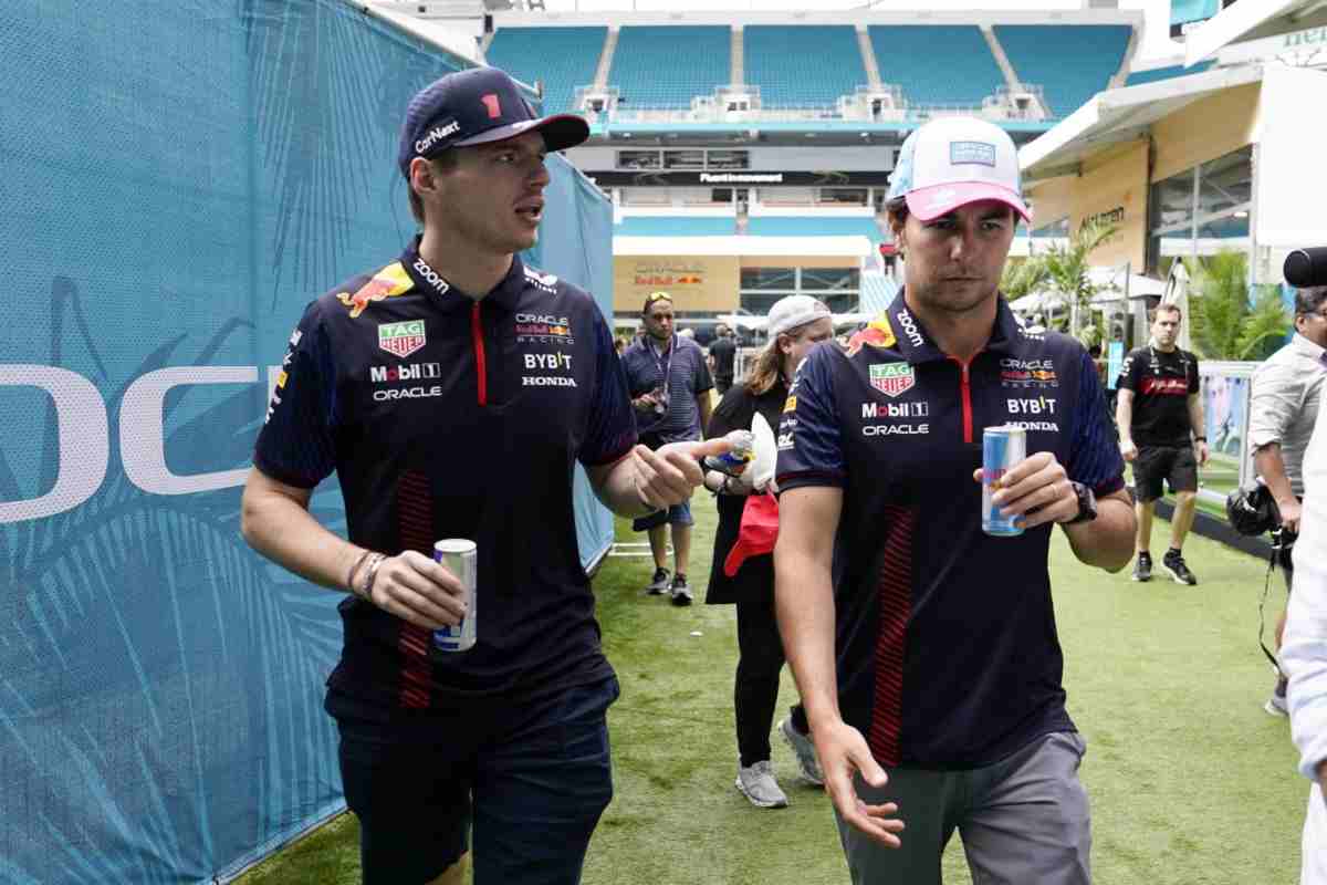 Red Bull, Perez 'avvisa' Verstappen