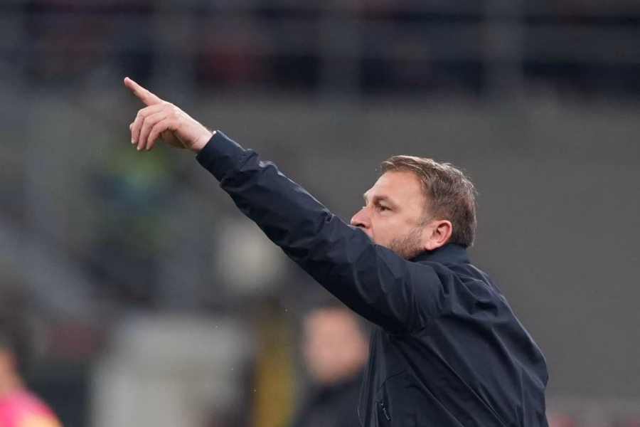 Zanetti Esclusiva Hellas Verona Cagliari Samuel John Nwachukwu