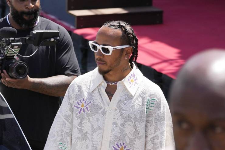 F1, Lewis Hamilton in Ferrari? Nuove dichiarazioni dall'Inghilterra