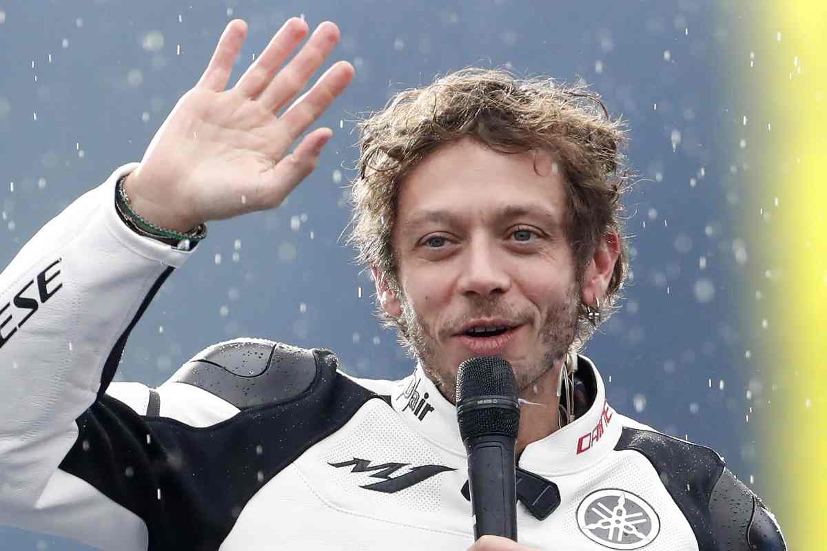 Valentino Rossi fa impazzire i fan