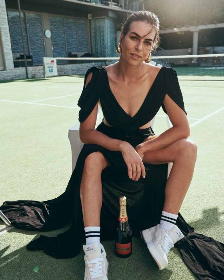 Ajla Tomljanovic, sensuali ricordi di campo