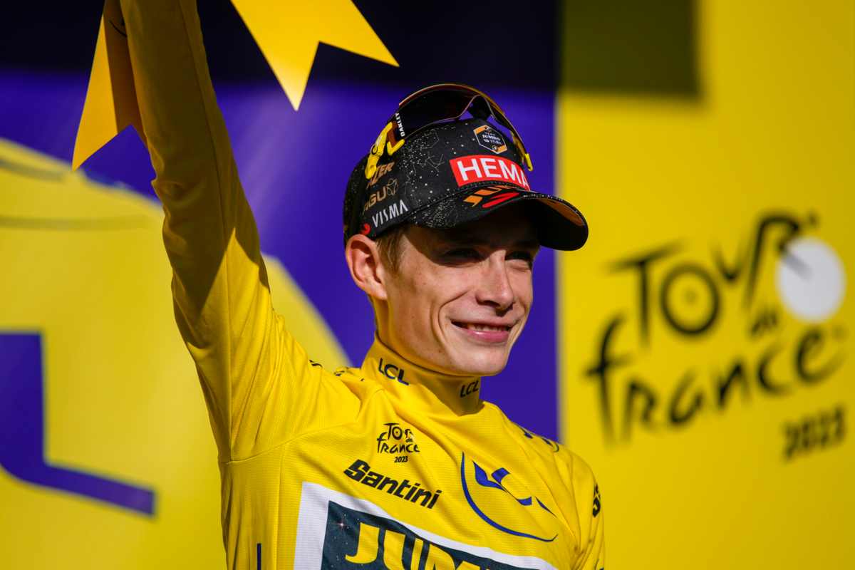 Doping al Tour de France: la maglia gialla Vingegaard spiazza tutti