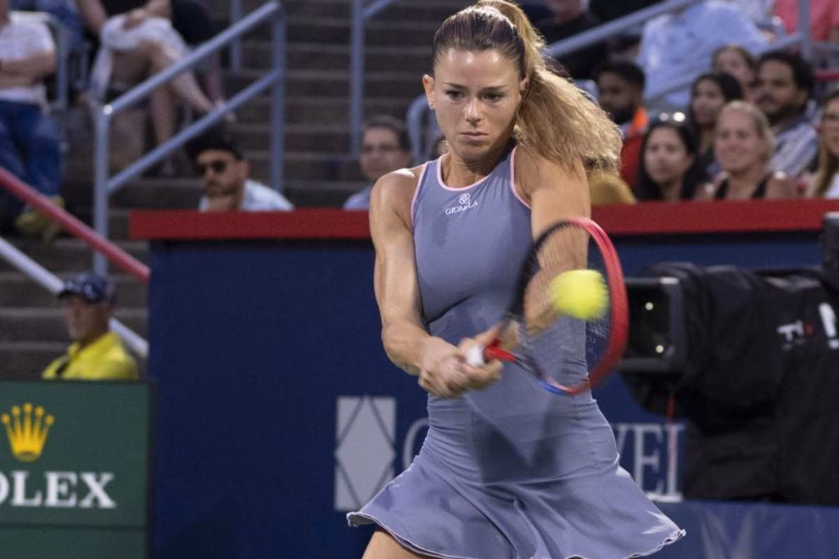 Camila Giorgi in una fase di gioco