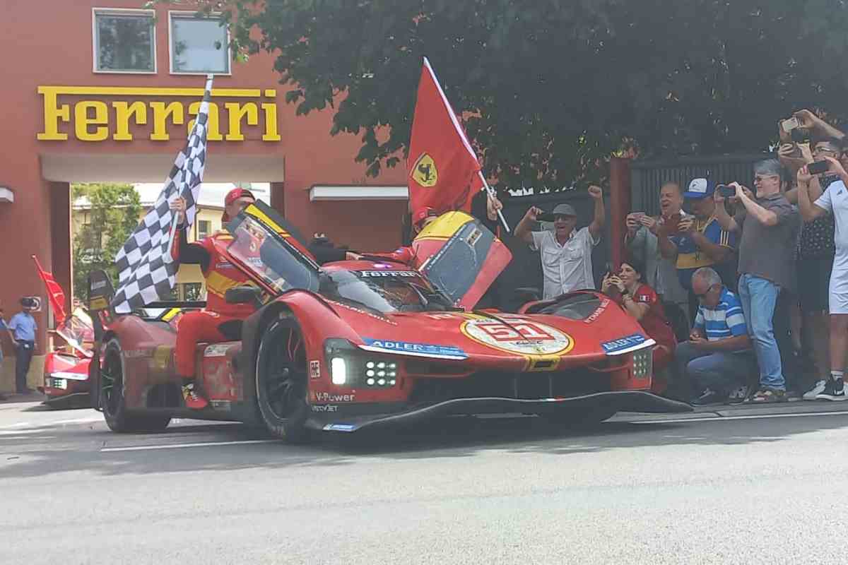 La Ferrari 499P Hypercar che ha vinro a Le Mans: trionfo storico