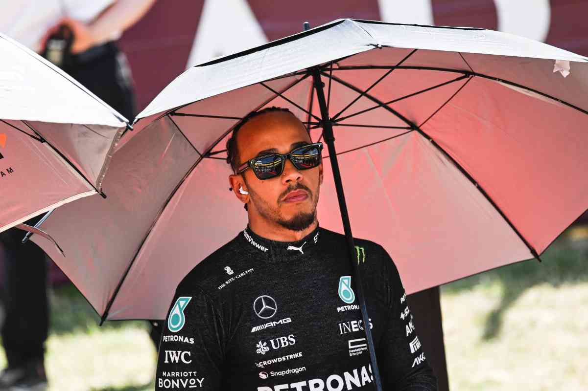 Lewis Hamilton, arriva una svolta clamorosa: tifosi impietriti