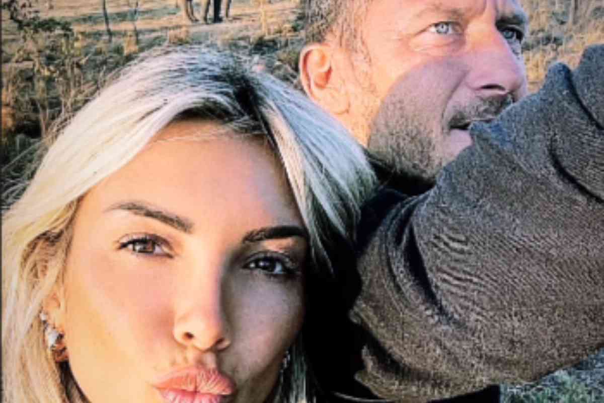 Totti e Noemi, una vacanza rivelatrice: cosa è successo