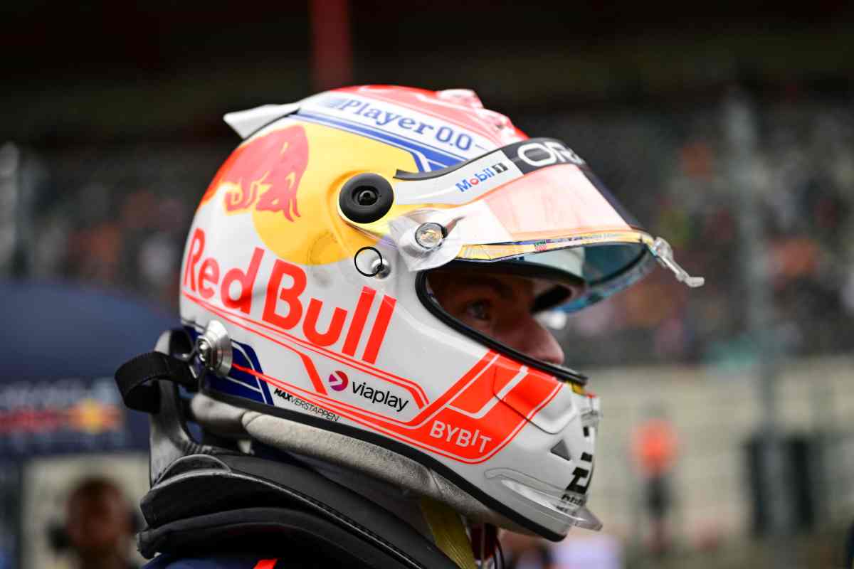 Max Verstappen sminuito da un ex pilota