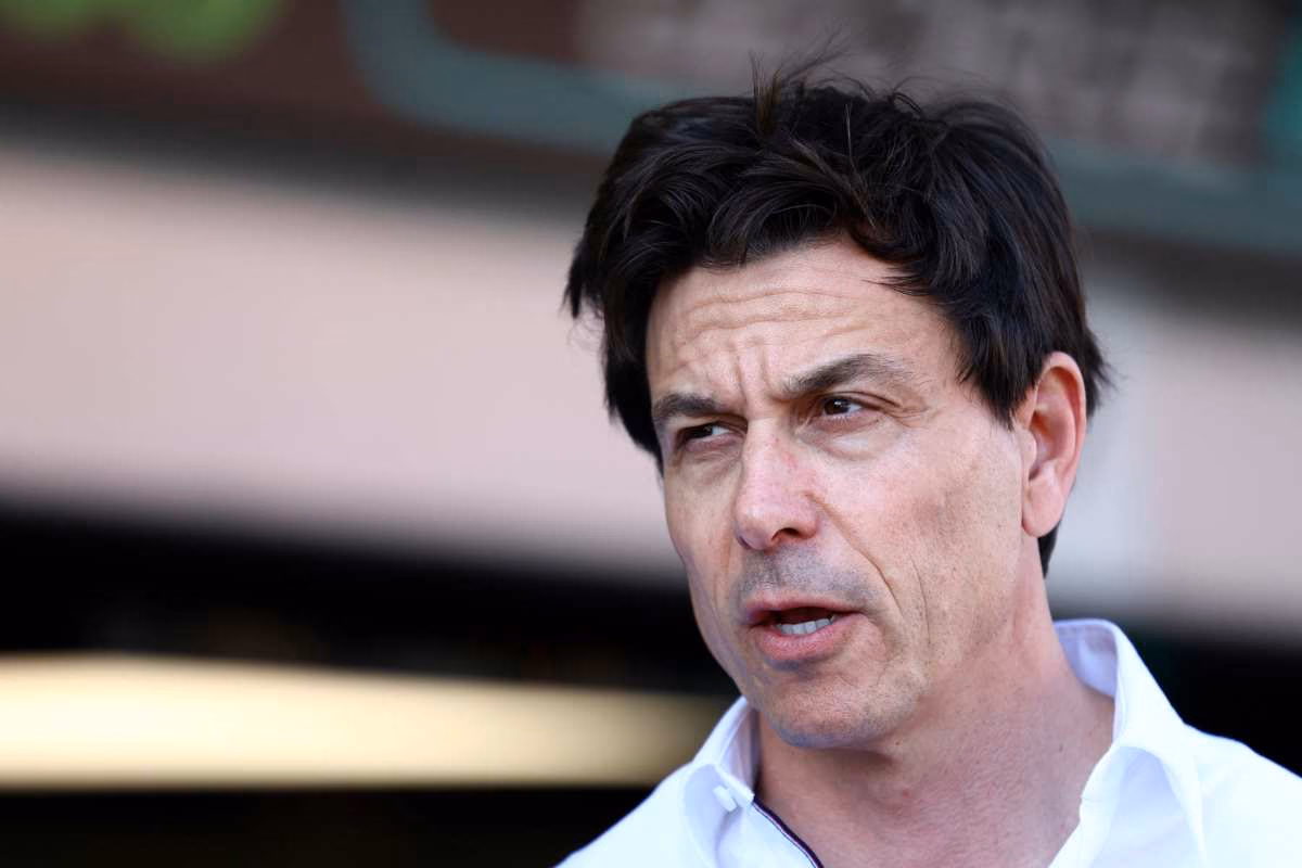 Hamilton, lo strano annuncio di Wolff: tifosi con il fiato sospeso