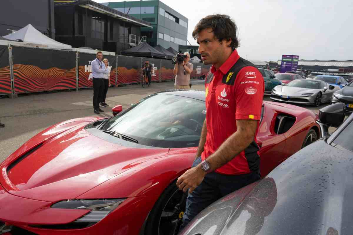 Sainz lascerà la Ferrari