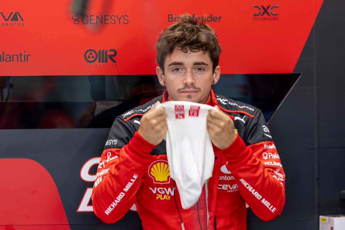 Leclerc, l'amarezza è tangibile: cambiano le gerarchie alla Ferrari?