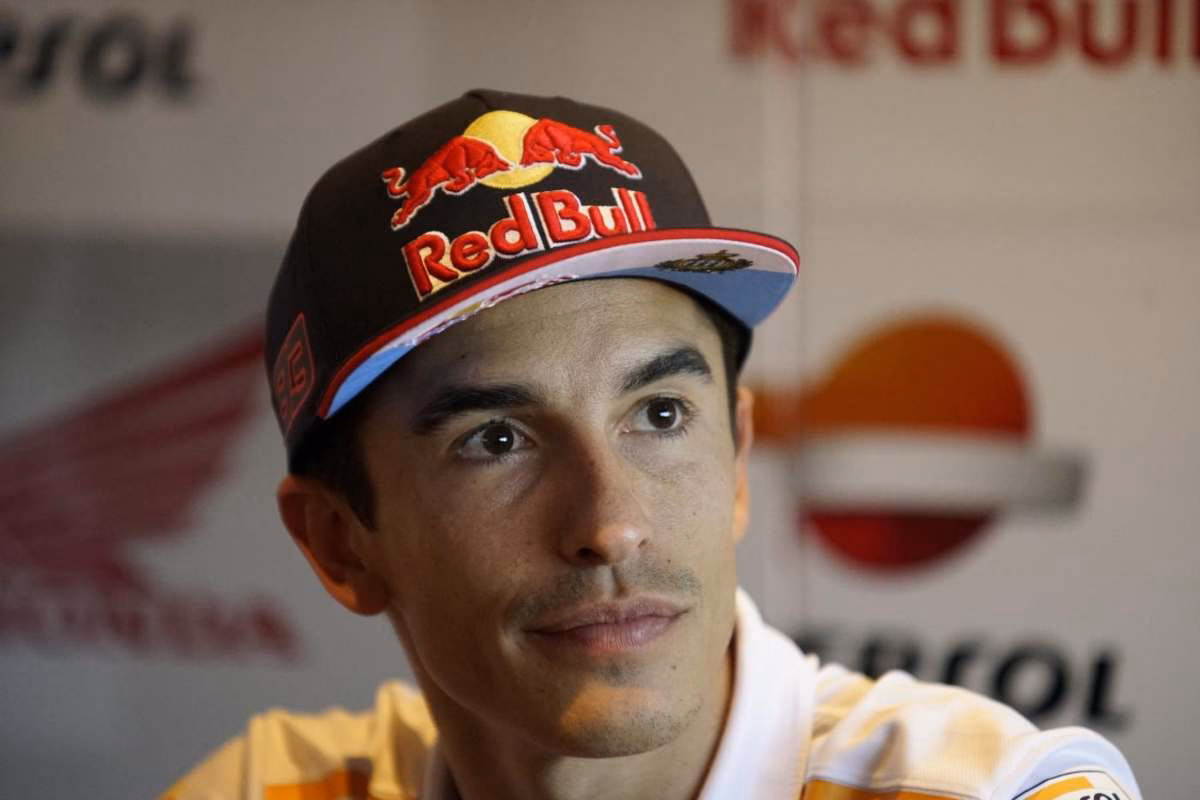 Clamoroso, Marquez si ferma fino al 2025