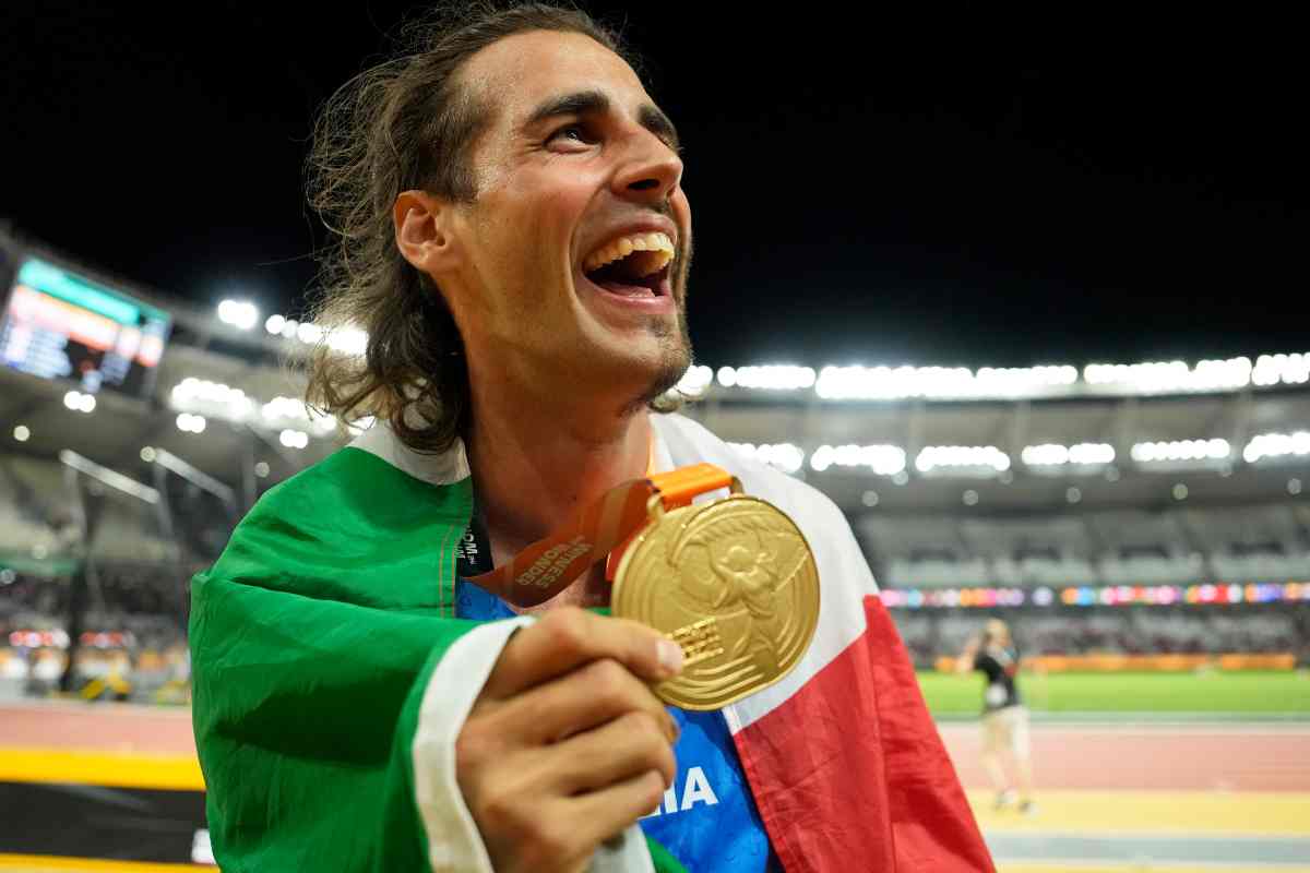 Gianmarco Tamberi, non solo il salto in alto: "Gimbo" prova il lancio del giavellotto!