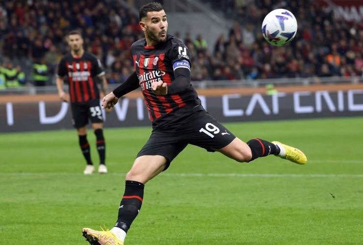 Paris Saint-Germain su Theo del Milan