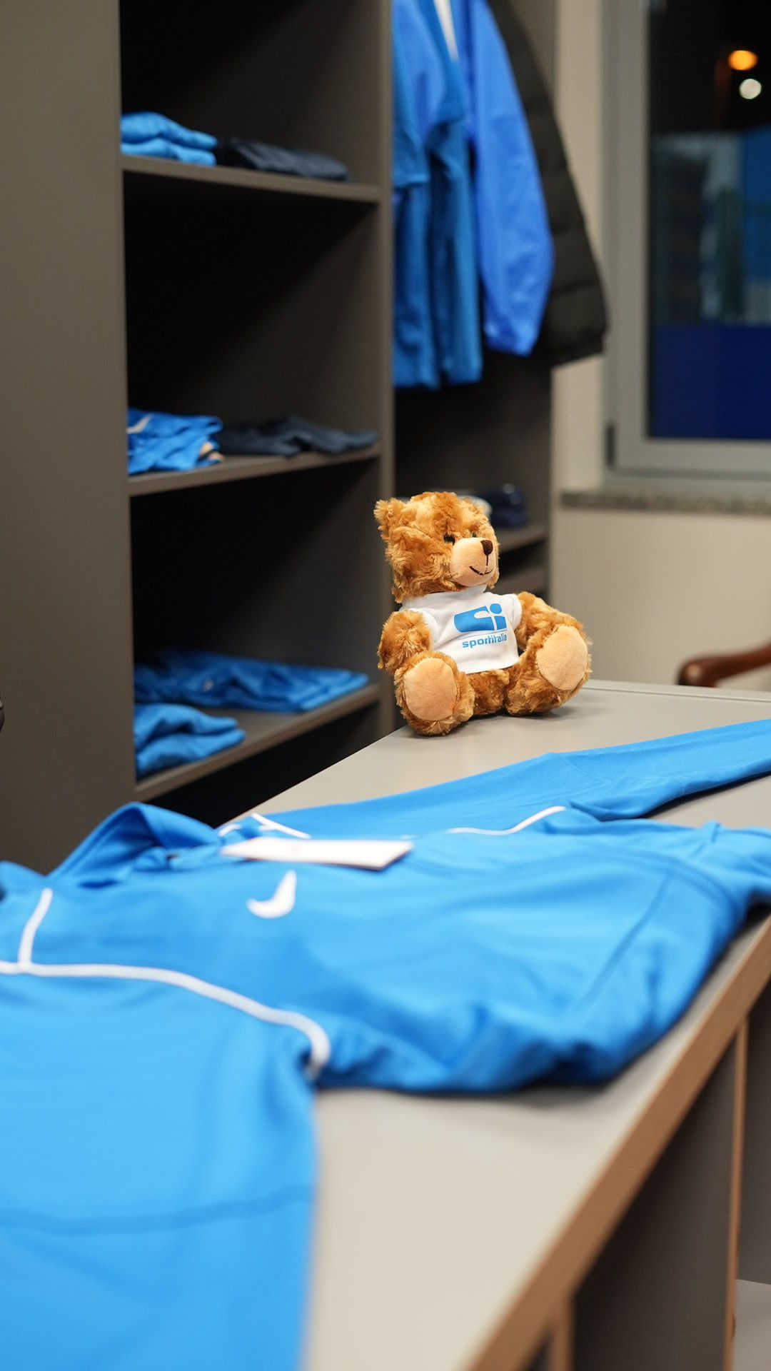 Apre lo store dello Sportitalia Village: gli orari ed i prodotti