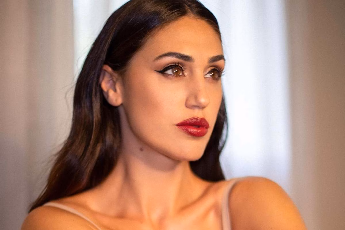 Cecilia super hot nel nuovo post