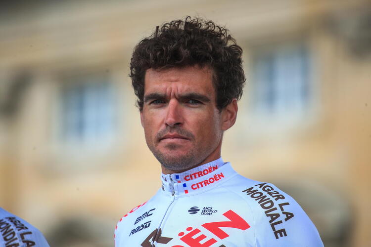 Van Avermaet, ritiro