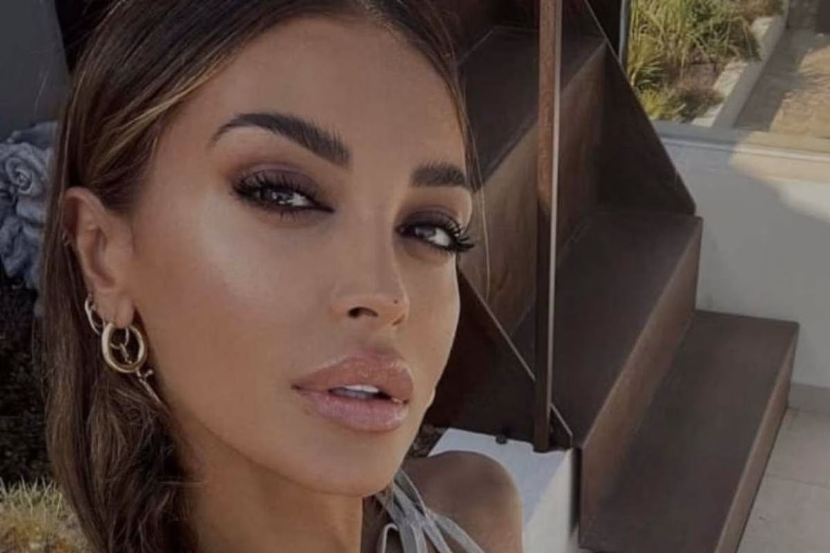 Nuovo post social della Buccino