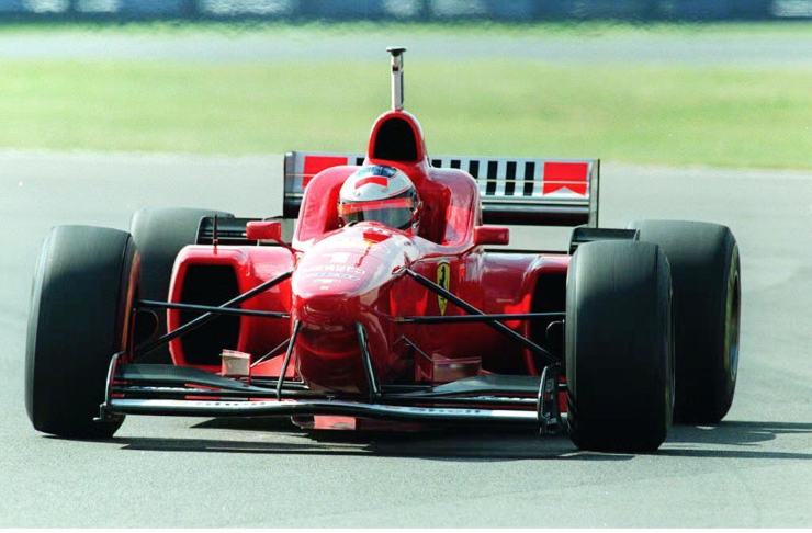 Omaggio Ferrari a Schumacher