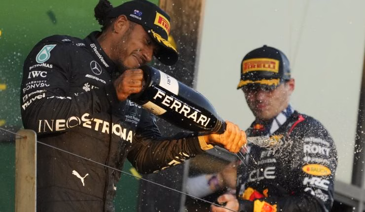 Hamilton e Verstappen mai insieme