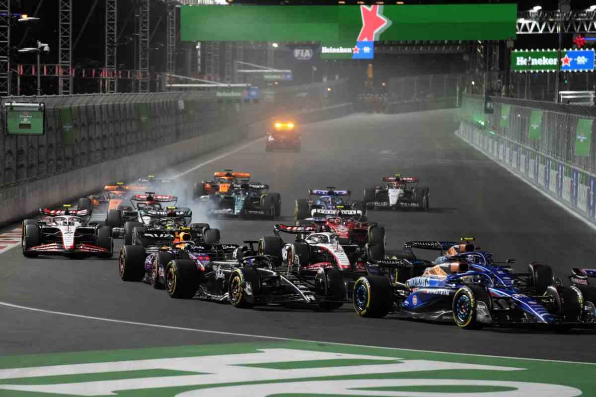 Scoppia la rabbia in F1, il pilota non ci sta: "È frustrante"