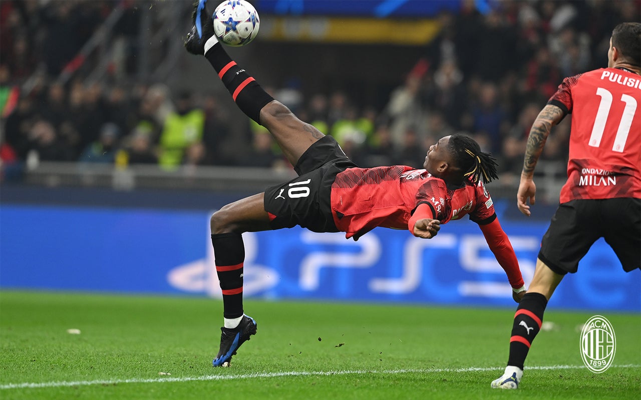 Riecco il Milan, la squadra di Pioli reagisce nella notte più difficile