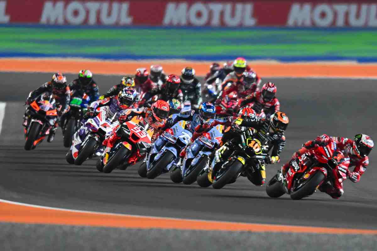 MotoGP, sarà un finale di stagione thrilling: tifosi divisi