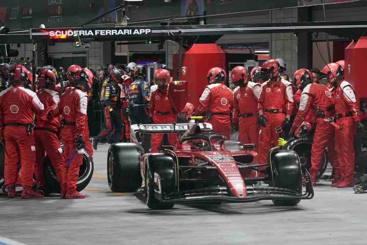 Batosta Sainz, per la Ferrari è davvero troppo