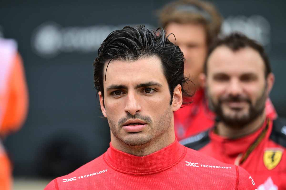 Sainz, trovato il sostituto in Ferrari