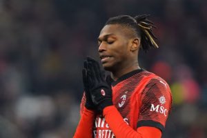 È scoppiata la bufera su Leao